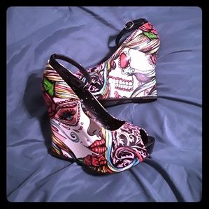 Too Fast Brand Mega Wedges